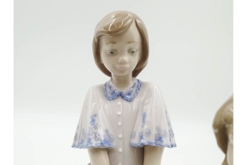 スペイン製　LLADRO(リヤドロ)　「MAKING A WISH」　バースデーケーキを囲む少女と犬の情景が愛らしい誕生日パーティーのフィギュリン　外箱付き　(R-085883)