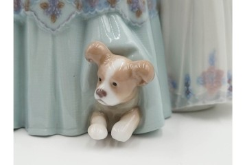 スペイン製　LLADRO(リヤドロ)　「MAKING A WISH」　バースデーケーキを囲む少女と犬の情景が愛らしい誕生日パーティーのフィギュリン　外箱付き　(R-085883)