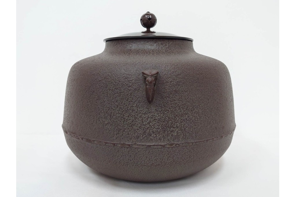 人間国宝　釜師 高橋敬典　端正な造形が際立つ利休好の阿弥陀堂釜　共箱付き　(R-085886)