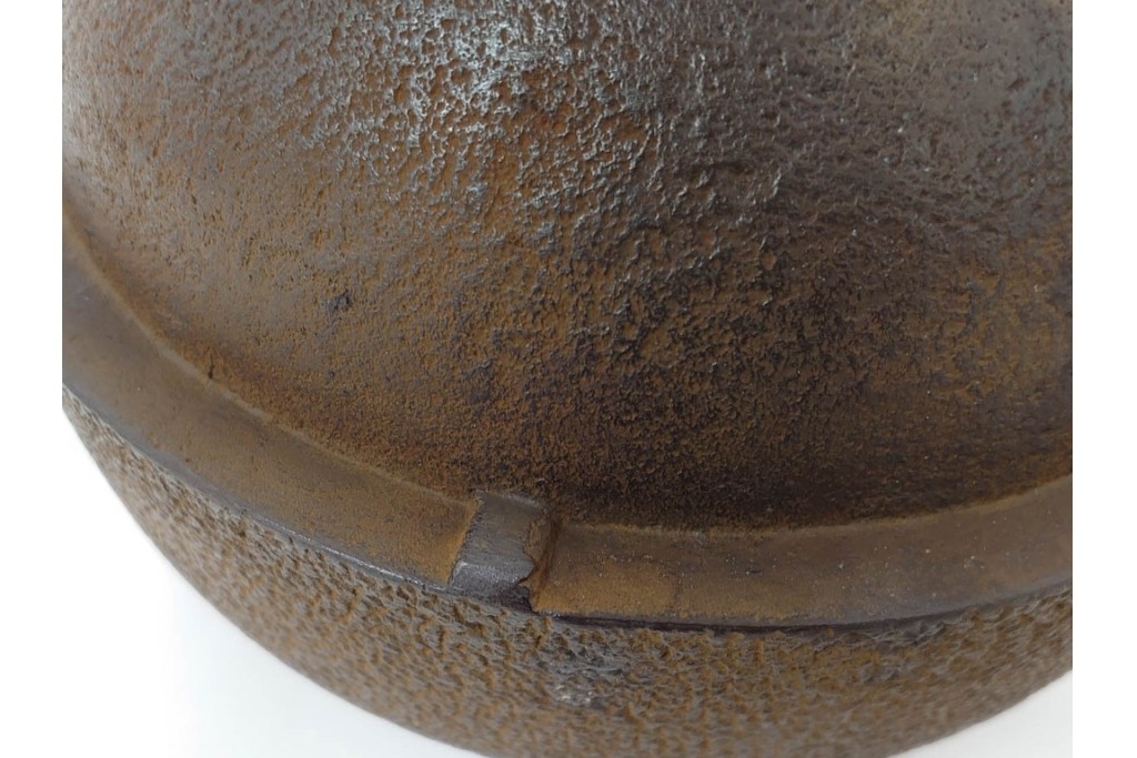 釜師 十二代 和田美之助　透かし文様が涼しげな丸釜添の唐銅鬼面風炉　共箱付き　(R-085892)