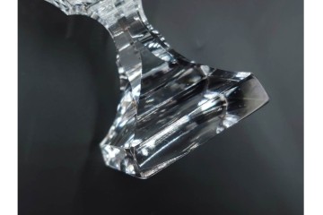 由水常雄　復刻作　繊細な霰文が輝く江戸切子のワイングラス一対　共箱付き　(R-085893)