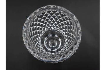 由水常雄　復刻作　繊細な霰文が輝く江戸切子のワイングラス一対　共箱付き　(R-085893)