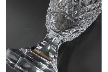 由水常雄　復刻作　繊細な霰文が輝く江戸切子のワイングラス一対　共箱付き　(R-085893)