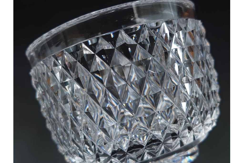 由水常雄　復刻作　霰文が美しい江戸切子の向付2客セット　共箱付き　(R-085894)