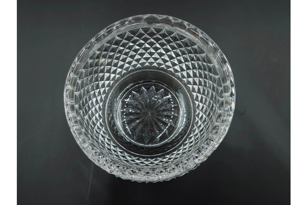 由水常雄　復刻作　霰文が美しい江戸切子の向付2客セット　共箱付き　(R-085894)