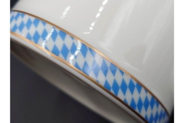 ドイツ　1994年　HUTSCHENREUTHER(フッチェンロイター)　キリンビアマグコレクション　迫力ある獅子の造形が目を引くビアマグ　外箱付き　(R-085896)