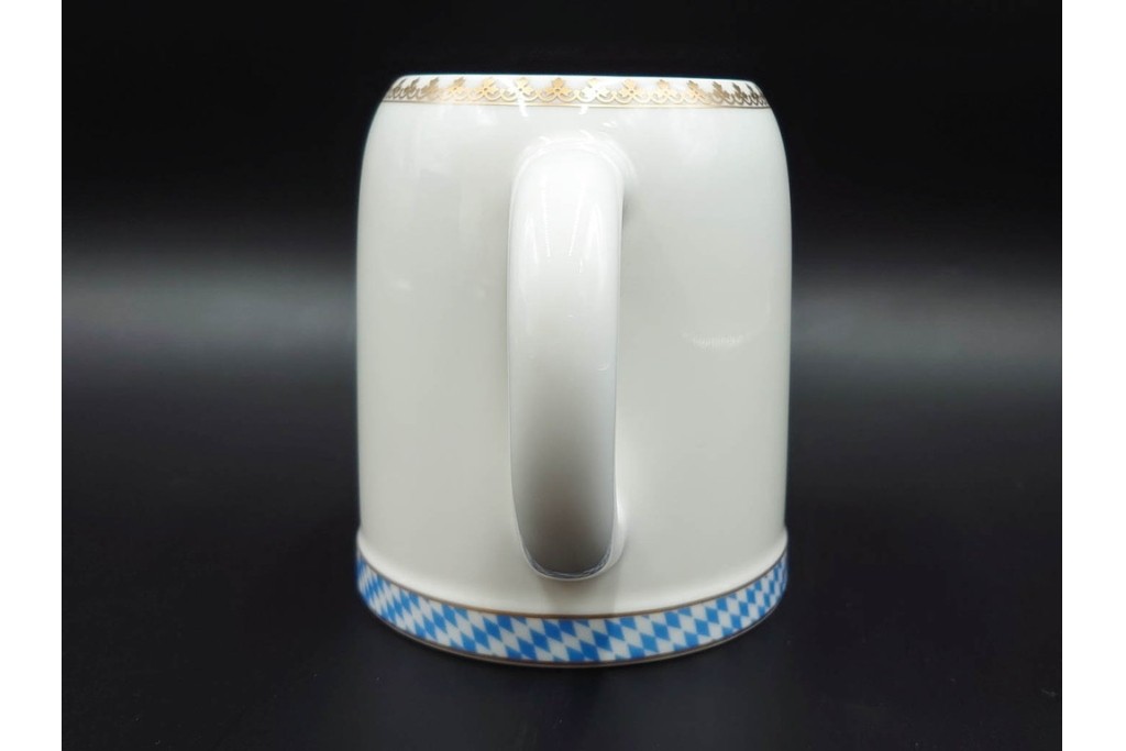 ドイツ　1994年　HUTSCHENREUTHER(フッチェンロイター)　キリンビアマグコレクション　迫力ある獅子の造形が目を引くビアマグ　外箱付き　(R-085896)