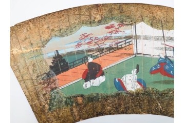 時代物　扇面　人物と風景を描いた奈良絵3枚セット　(R-085904)