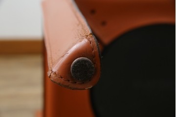 中古　Cassina(カッシーナ)　412 CAB(キャブ)　MARIO BELLINI(マリオ・ベリーニ)　端正なフォルムが魅力のアームレスチェア3脚　セット現行定価約90万円相当　(R-085910)