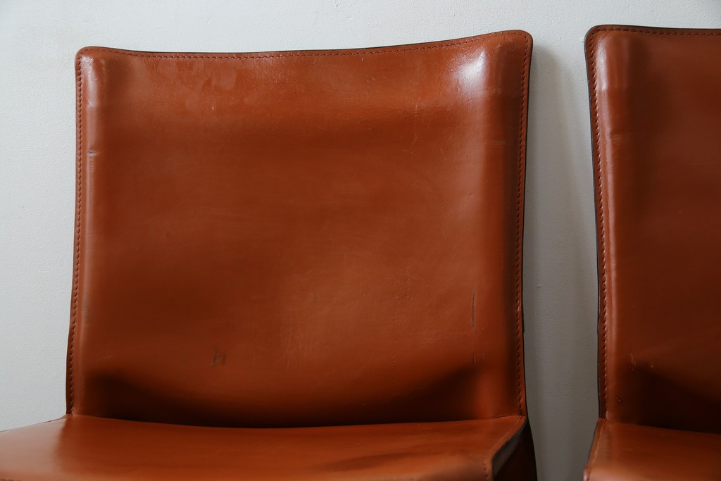 中古　Cassina(カッシーナ)　412 CAB(キャブ)　MARIO BELLINI(マリオ・ベリーニ)　端正なフォルムが魅力のアームレスチェア3脚　セット現行定価約90万円相当　(R-085910)
