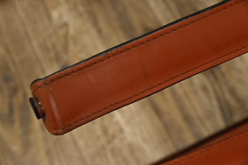 中古　Cassina(カッシーナ)　412 CAB(キャブ)　MARIO BELLINI(マリオ・ベリーニ)　端正なフォルムが魅力のアームレスチェア3脚　セット現行定価約90万円相当　(R-085910)