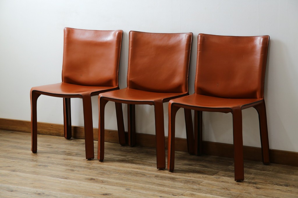 中古　Cassina(カッシーナ)　412 CAB(キャブ)　MARIO BELLINI(マリオ・ベリーニ)　端正なフォルムが魅力のアームレスチェア3脚　セット現行定価約90万円相当　(R-085910)