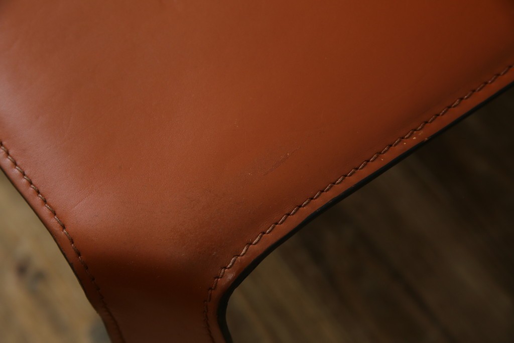 中古　Cassina(カッシーナ)　412 CAB(キャブ)　MARIO BELLINI(マリオ・ベリーニ)　端正なフォルムが魅力のアームレスチェア3脚　セット現行定価約90万円相当　(R-085910)