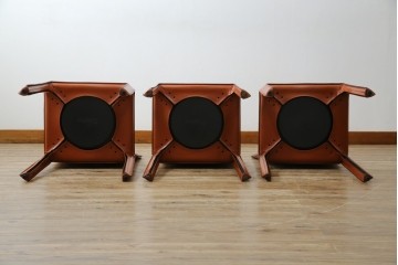 中古　Cassina(カッシーナ)　412 CAB(キャブ)　MARIO BELLINI(マリオ・ベリーニ)　端正なフォルムが魅力のアームレスチェア3脚　セット現行定価約90万円相当　(R-085910)