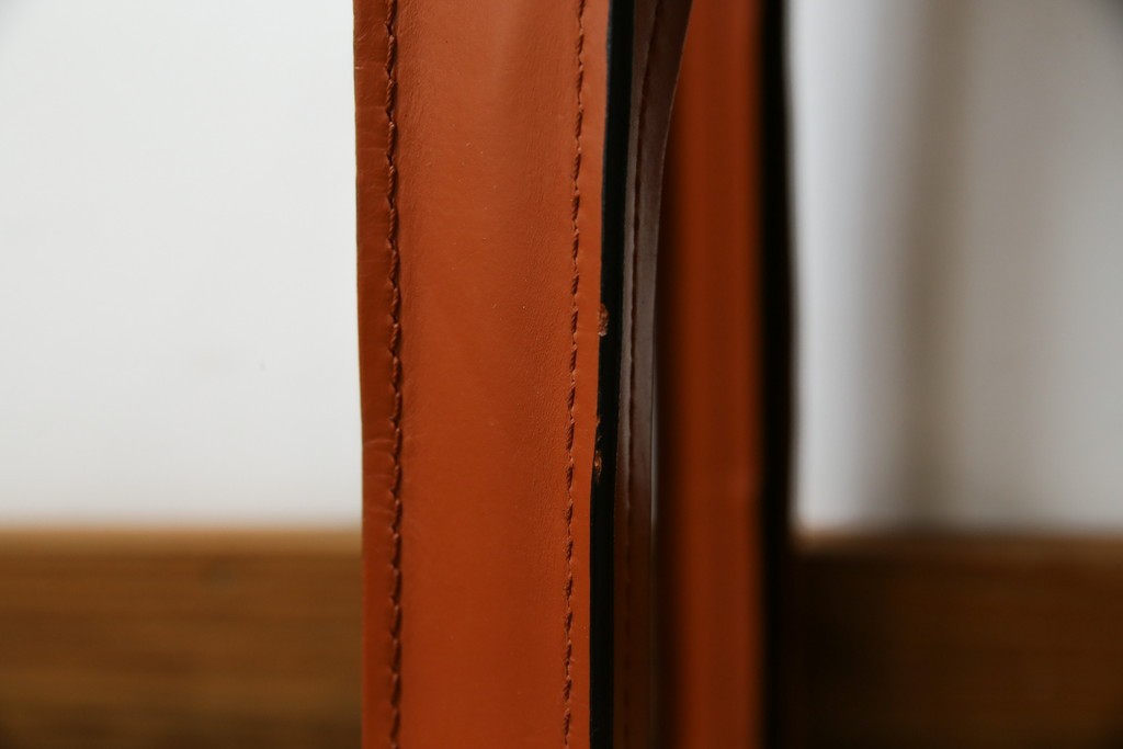 中古　Cassina(カッシーナ)　412 CAB(キャブ)　MARIO BELLINI(マリオ・ベリーニ)　端正なフォルムが魅力のアームレスチェア3脚　セット現行定価約90万円相当　(R-085910)