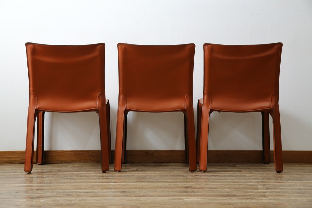 中古　Cassina(カッシーナ)　412 CAB(キャブ)　MARIO BELLINI(マリオ・ベリーニ)　端正なフォルムが魅力のアームレスチェア3脚　セット現行定価約90万円相当　(R-085910)