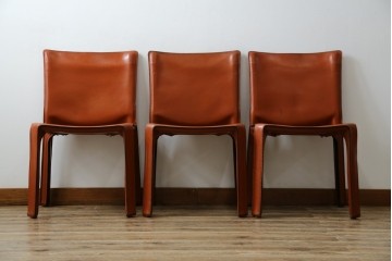 中古　Cassina(カッシーナ)　412 CAB(キャブ)　MARIO BELLINI(マリオ・ベリーニ)　端正なフォルムが魅力のアームレスチェア3脚　セット現行定価約90万円相当　(R-085910)