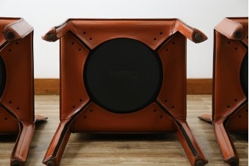 中古　Cassina(カッシーナ)　412 CAB(キャブ)　MARIO BELLINI(マリオ・ベリーニ)　端正なフォルムが魅力のアームレスチェア3脚　セット現行定価約90万円相当　(R-085910)