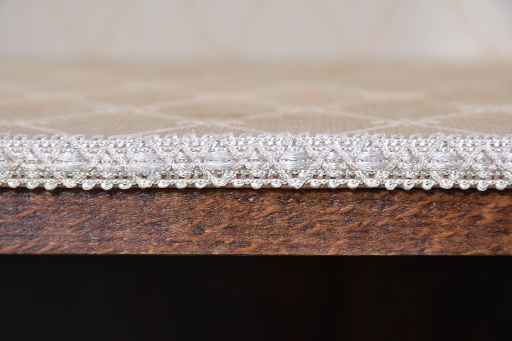 中古　美品　スペイン製　絵画装飾が優雅なキュリオケース　(R-085912)