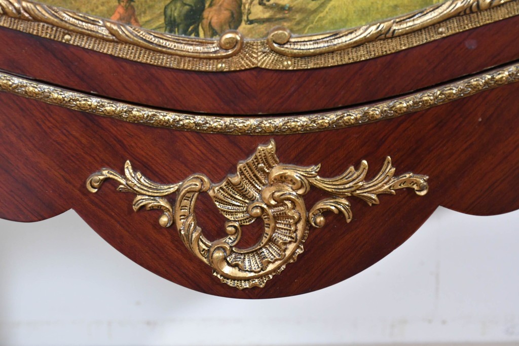 中古　美品　スペイン製　絵画装飾が優雅なキュリオケース　(R-085912)