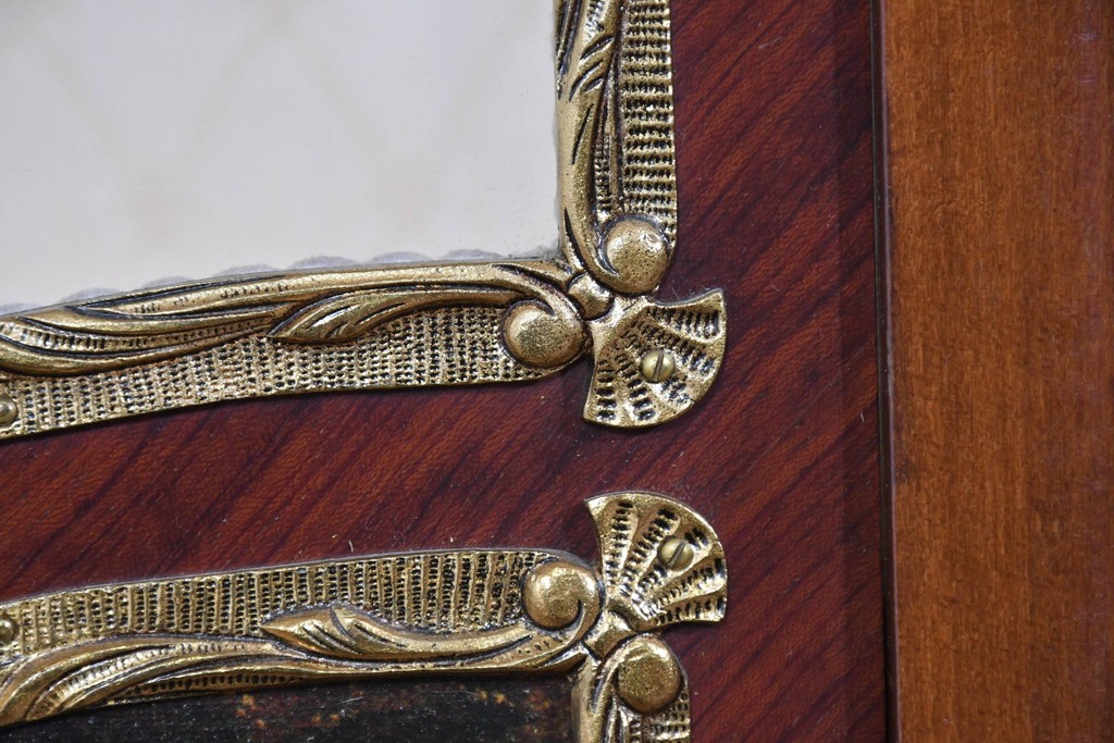 中古　美品　スペイン製　絵画装飾が優雅なキュリオケース　(R-085912)