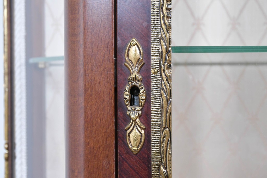 中古　美品　スペイン製　絵画装飾が優雅なキュリオケース　(R-085912)