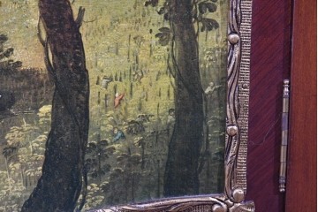 中古　美品　スペイン製　絵画装飾が優雅なキュリオケース　(R-085912)