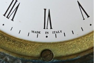 中古　高級品　イタリア　FARBEL　Imperial(インペリアル)　六本木アピス取り扱い　天使像と真鍮製の装飾が際立つ置時計　(R-085913)