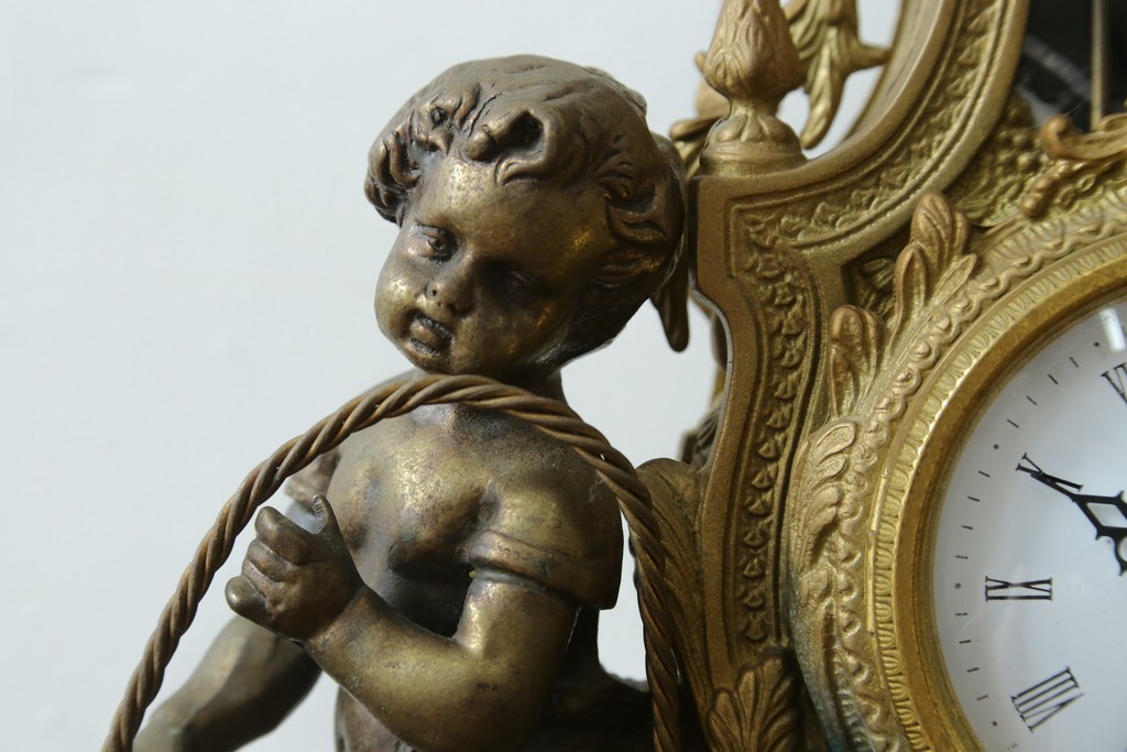 中古　高級品　イタリア　FARBEL　Imperial(インペリアル)　六本木アピス取り扱い　天使像と真鍮製の装飾が際立つ置時計　(R-085913)