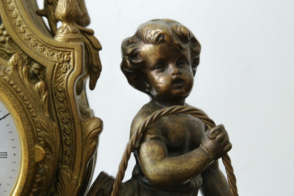 中古　高級品　イタリア　FARBEL　Imperial(インペリアル)　六本木アピス取り扱い　天使像と真鍮製の装飾が際立つ置時計　(R-085913)