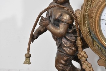 中古　高級品　イタリア　FARBEL　Imperial(インペリアル)　六本木アピス取り扱い　天使像と真鍮製の装飾が際立つゼンマイ式置時計　(R-085913)