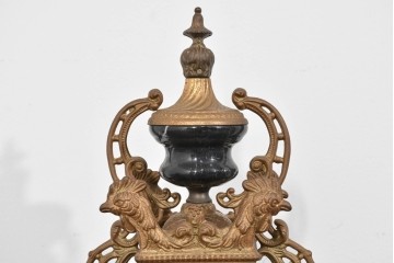 中古　高級品　イタリア　FARBEL　Imperial(インペリアル)　六本木アピス取り扱い　天使像と真鍮製の装飾が際立つゼンマイ式置時計　(R-085913)