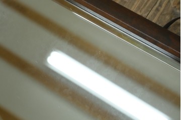 中古　美品　北海道民芸家具　シンプルなデザインで取り入れやすいミラー　(R-085915)