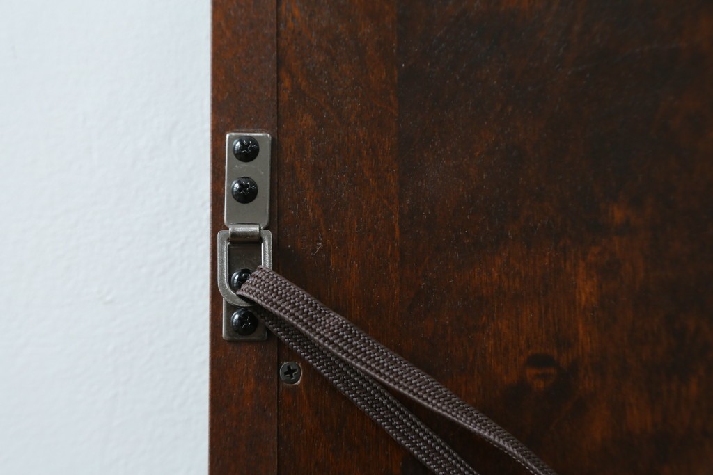 中古　美品　北海道民芸家具　シンプルなデザインで取り入れやすいミラー　(R-085915)