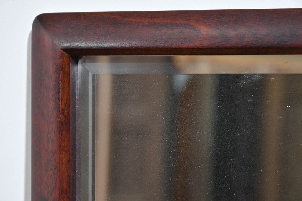 中古　美品　北海道民芸家具　シンプルなデザインで取り入れやすいミラー　(R-085915)