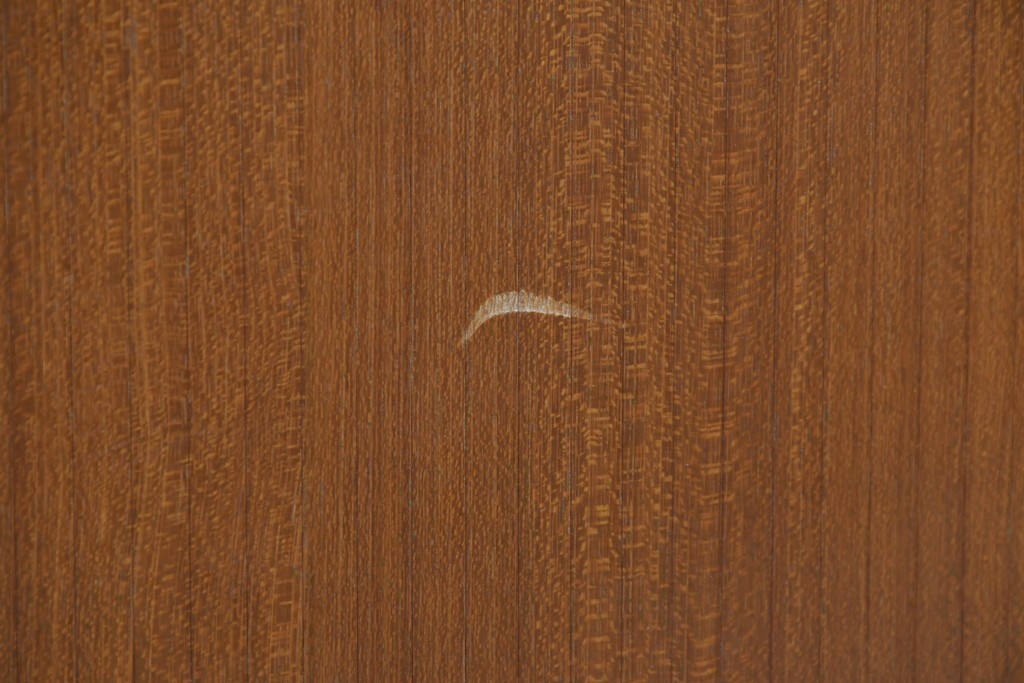 和製ヴィンテージ　豊富な収納を備えたシャッター扉(蛇腹扉)のキャビネット　(R-085916)