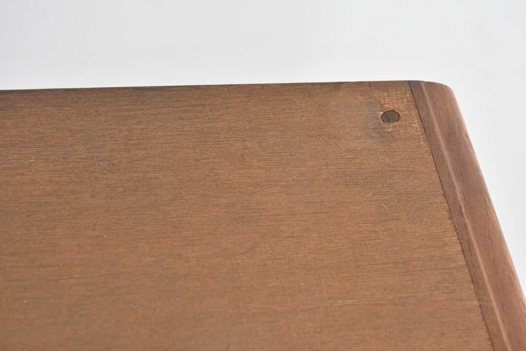 《台輪取り付け加工費込み》　和製ヴィンテージ　ガラス扉のすっきりとした佇まいのキャビネット　(R-085917)