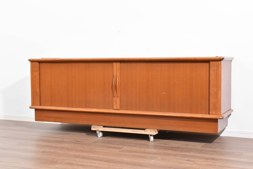 《天板取り付け加工費込み》　和製ヴィンテージ　シャッター扉(蛇腹扉)と引き出しを備えたサイドボード　(R-085918)