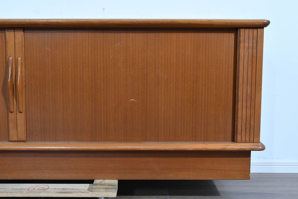 《天板取り付け加工費込み》　和製ヴィンテージ　シャッター扉(蛇腹扉)と引き出しを備えたサイドボード　(R-085918)