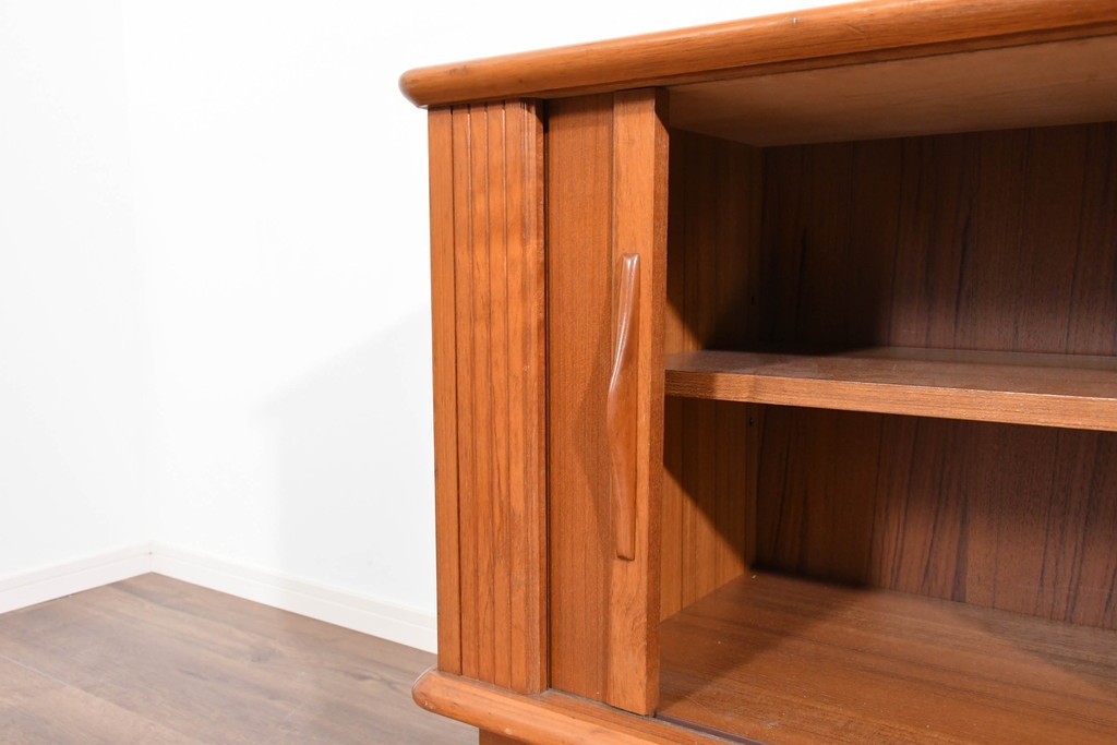 《天板取り付け加工費込み》　和製ヴィンテージ　シャッター扉(蛇腹扉)と引き出しを備えたサイドボード　(R-085918)