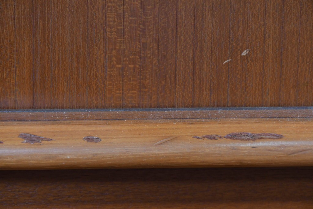 《天板取り付け加工費込み》　和製ヴィンテージ　シャッター扉(蛇腹扉)と引き出しを備えたサイドボード　(R-085918)