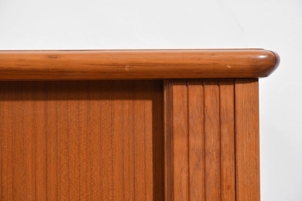 《天板取り付け加工費込み》　和製ヴィンテージ　シャッター扉(蛇腹扉)と引き出しを備えたサイドボード　(R-085918)