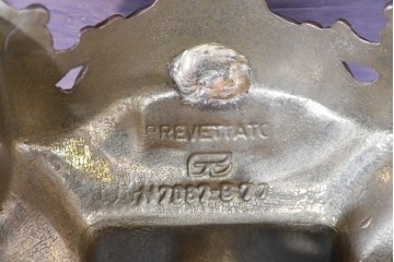 中古　美品　高級品　イタリア　FARBEL　六本木アピス取り扱い　華やかな装飾が目を惹く真鍮製キャンドルスタンド2台セット　(R-085920)