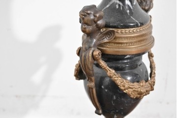 中古　イタリア　Lancini(ランチーニ)　華やかな天使モチーフのキャンドルスタンド　(R-085921)