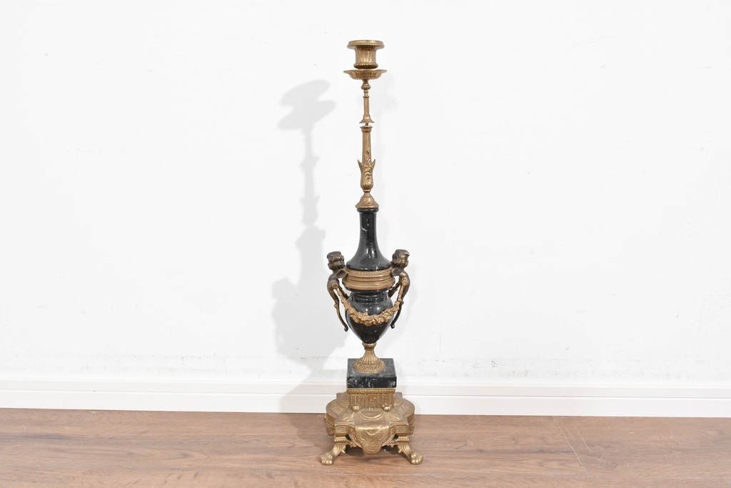 中古　イタリア　Lancini(ランチーニ)　華やかな天使モチーフのキャンドルスタンド　(R-085921)