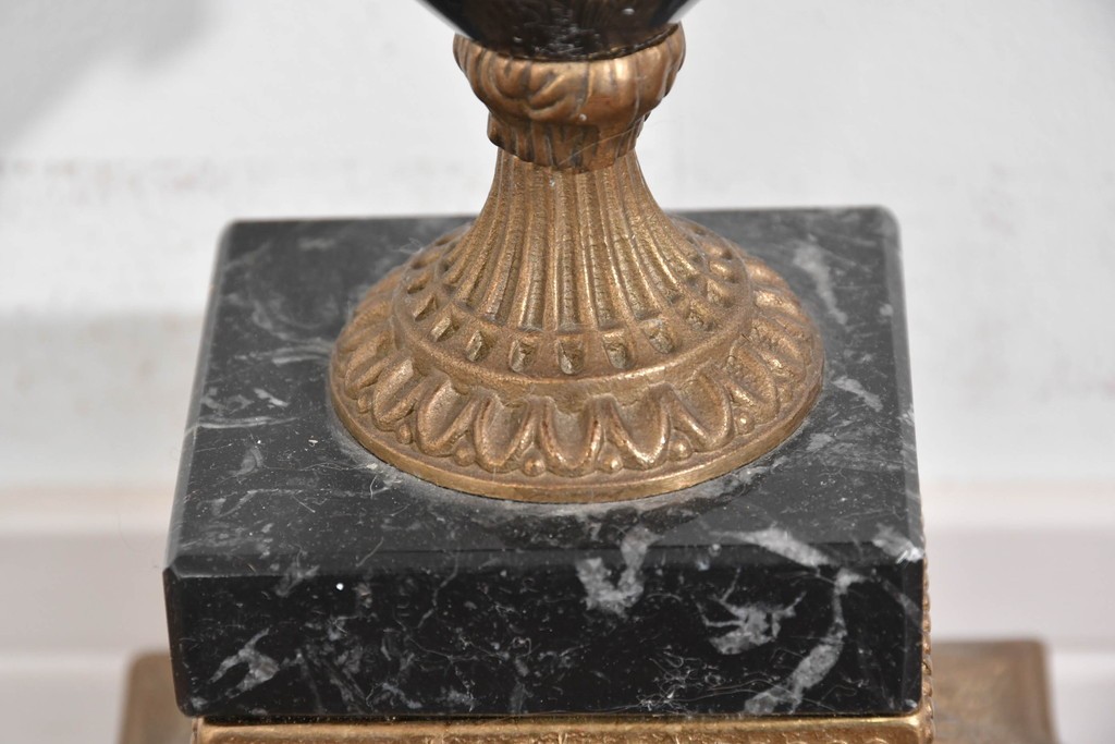 中古　イタリア　Lancini(ランチーニ)　華やかな天使モチーフのキャンドルスタンド　(R-085921)