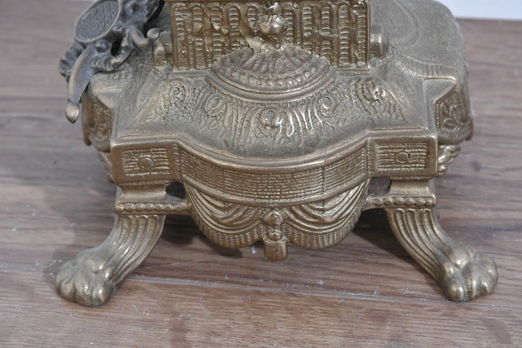 中古　イタリア　Lancini(ランチーニ)　華やかな天使モチーフのキャンドルスタンド　(R-085921)