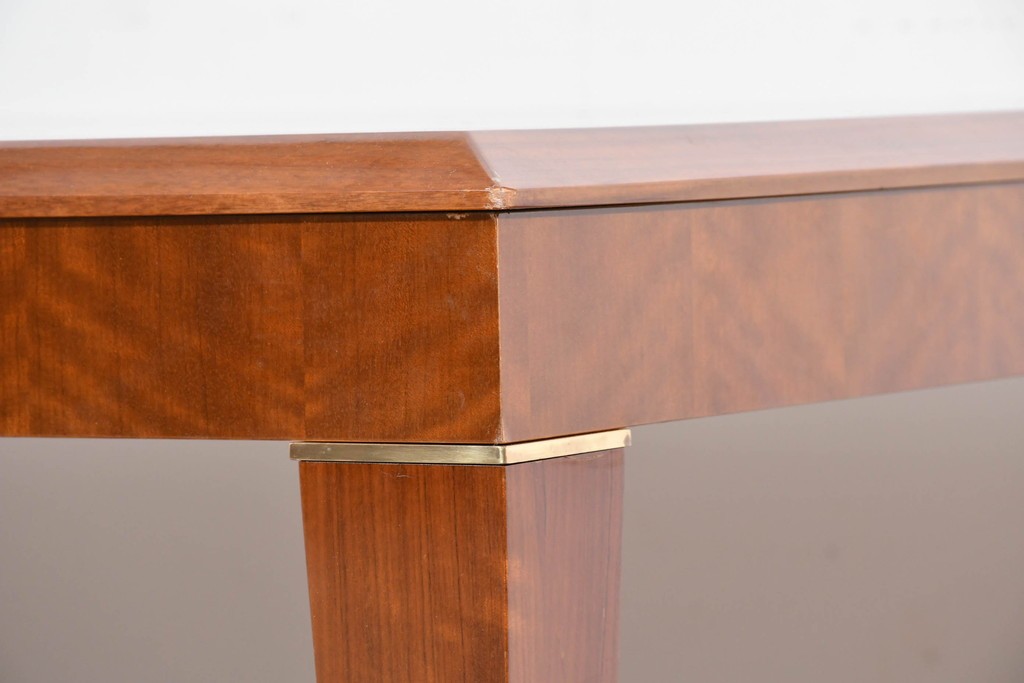 中古　カリモク家具(karimoku)　domani(ドマーニ)　Forza(フォルザ)シリーズ　天板の木目とシャープな足元が美しいダイニングテーブル　定価約85万円　(R-085923)