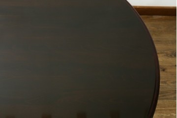 和製ヴィンテージ　希少な廃番品　柏木工(KASHIWA)　ブナ材　上品な挽物脚のラウンドダイニングテーブル　(R-085924)