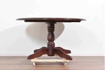 和製ヴィンテージ　希少な廃番品　柏木工(KASHIWA)　ブナ材　上品な挽物脚のラウンドダイニングテーブル　(R-085924)